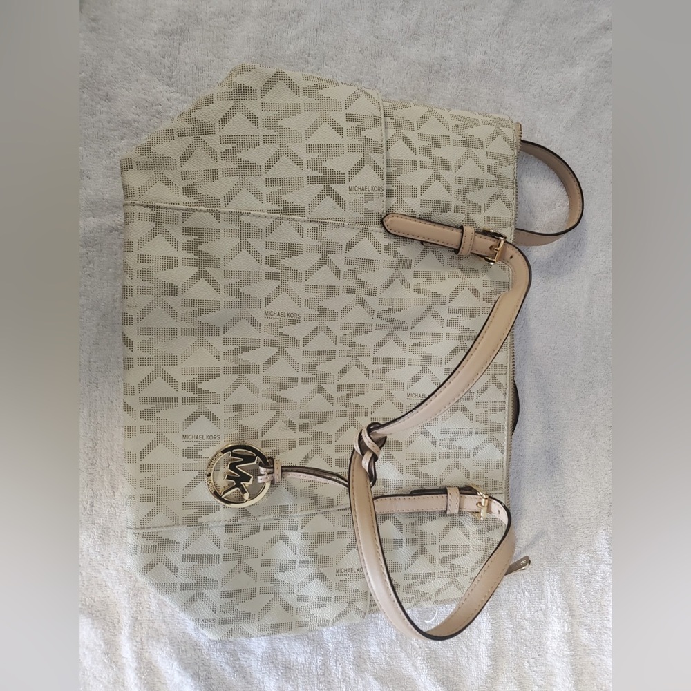 Selling all these REAL and authentic purses. Prices range between $50-70.